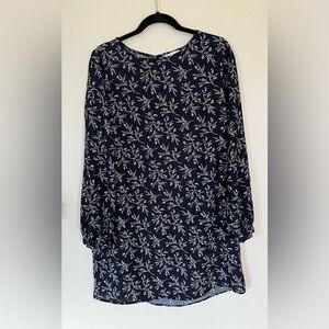 Women’s H&M Navy & White floral pattern long sleeve shift dress 10 loose fit